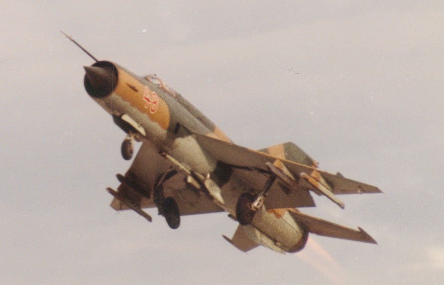 _bmig_21bis_hu_48_003.jpg