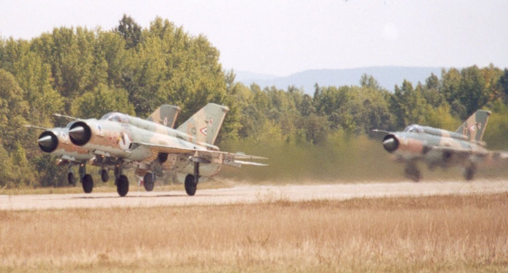 _mig_21bis_48_pa00_gz003.jpg