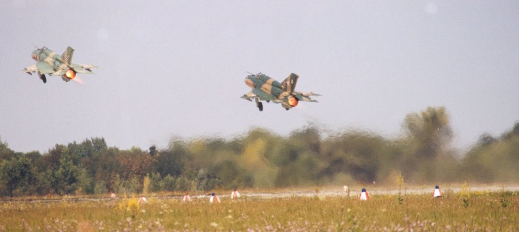 _mig_21bis_48_pa00_gz005.jpg