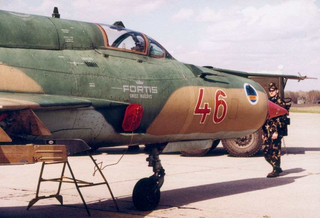 _mig_21bis_46_pa00_vf0208.jpg