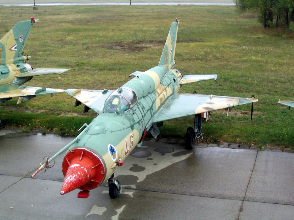 _pa030922_gyz_013_mig_21.jpg