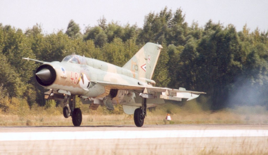 _mig_21bis_48_pa00_gz006.jpg