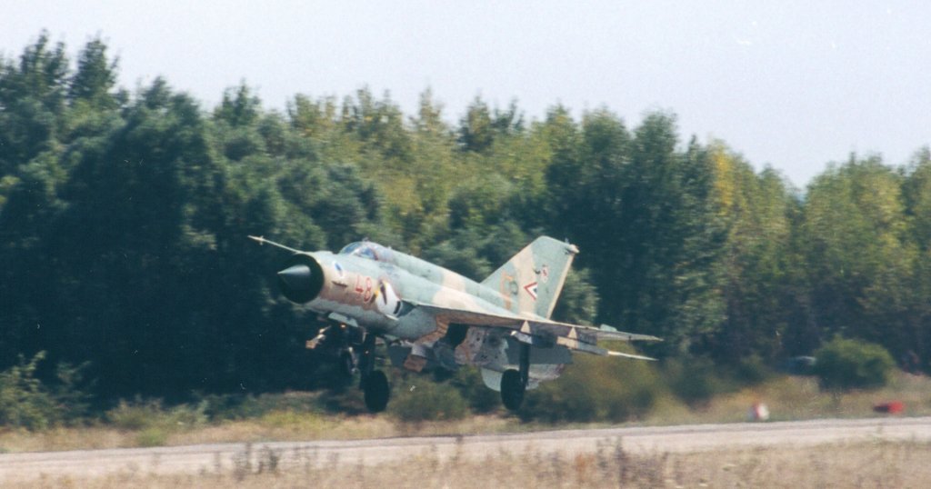 _pa_close_jg_084_mig_21bis_48a.jpg