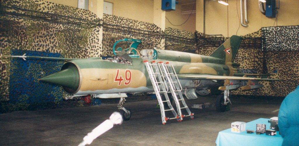 _lhpa_iff_asz_021_mig_21a.jpg