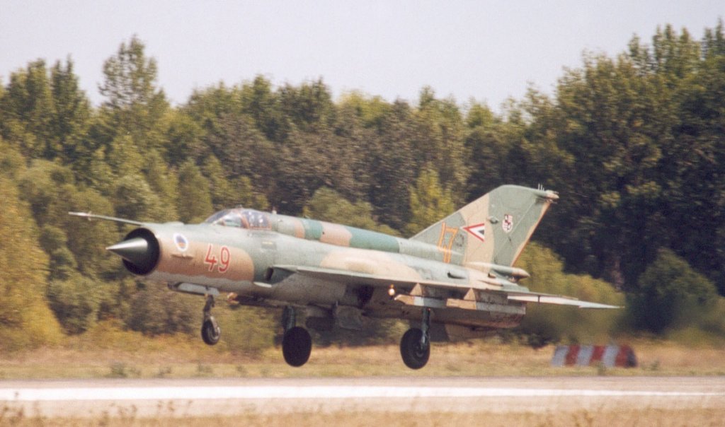_mig_21bis_49_pa00_gz002.jpg